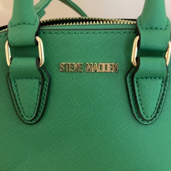 Steve Madden Cross Body Bag - Picture 2 of 10